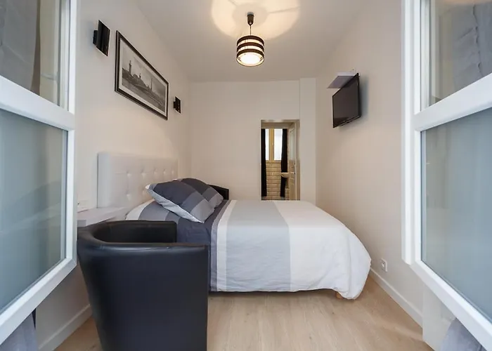 Near Eiffel Tower - Beautiful Flat