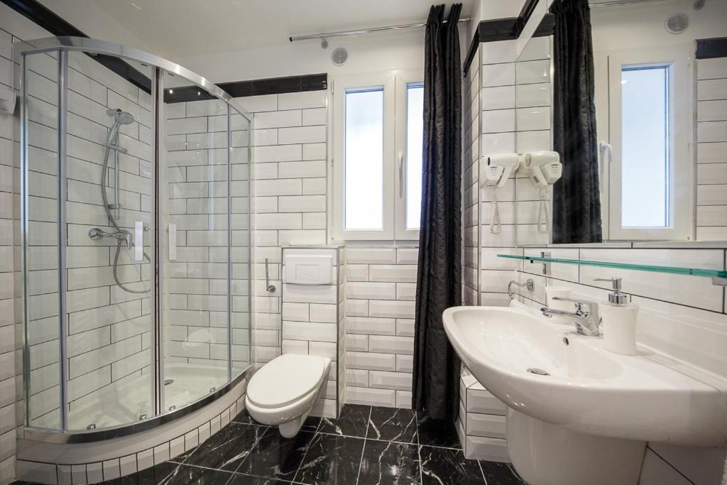 Near Eiffel Tower - Beautiful Flat Apartment
